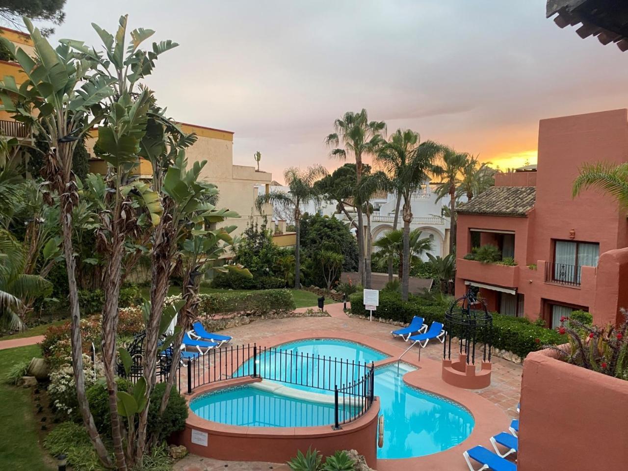 Elviria Paradiso Apartment Marbella Exterior photo